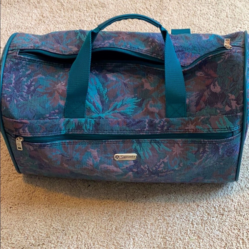 Vintage Samsonite Luggage bag